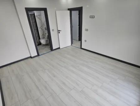 2 1 0 Wohnung Mit Pool In Einem Komplex Zum Verkauf In Tekirdag Atatürk Nachbarschaft