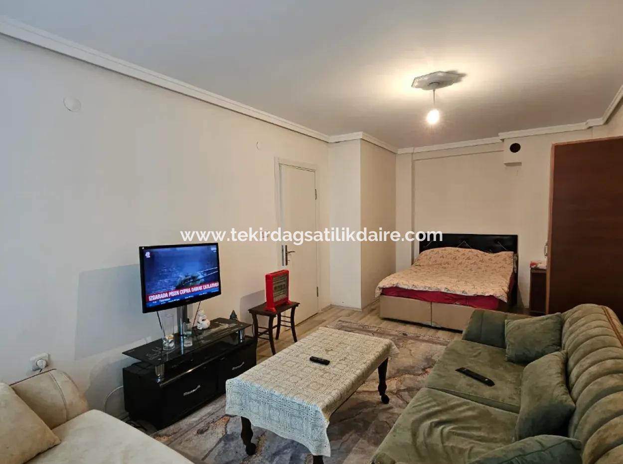 Tekirdag Barbarosta Fully Furnished 2 1 Apartment For Rent Close To The Sea Beach