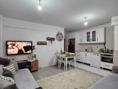 3.5-Storey Detached House With Garden By The Sea And Beach In Tekirdağ Topağaç