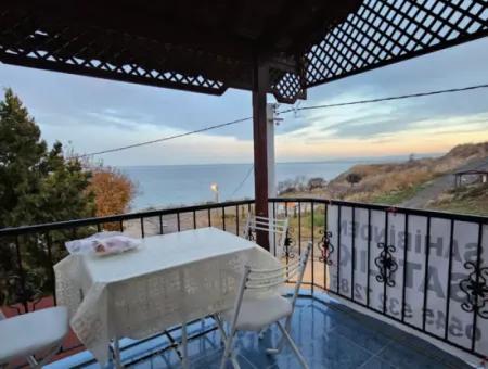 3.5-Storey Detached House With Garden By The Sea And Beach In Tekirdağ Topağaç