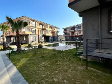 Garden Floor With Pool In Luxury Complex In Kumbağ 2 1 Apartment For Sale