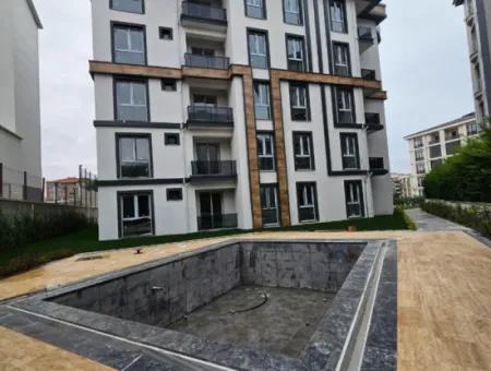 140 M2 3 1 Luxury Apartment Next To Final Schools In Tekirdag Hürriyet Neighborhood