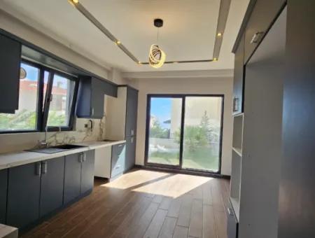 Ultra Luxury Villa In A 320 M2 Plot For Sale Opposite Tekirdag Değirmenalti Ted College