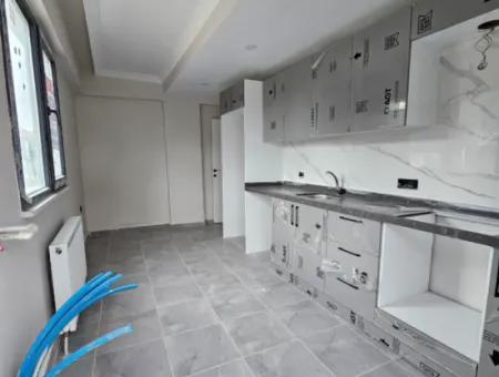 0 2 1 Separate Kitchen Apartment For Sale In Tekirdag Altinova Neighborhood At Bargain Price