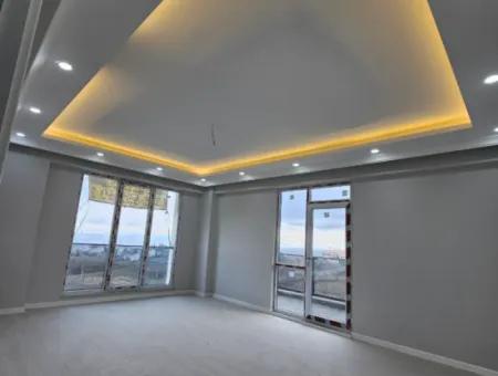 140 M2 3+1 Site İcinde Geniş Balkonlu , Havuzlu Satılık 0 Lüx Daire